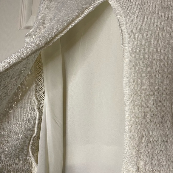 Lucky Brand Cream Split Back Sweater - Picture 6 of 13